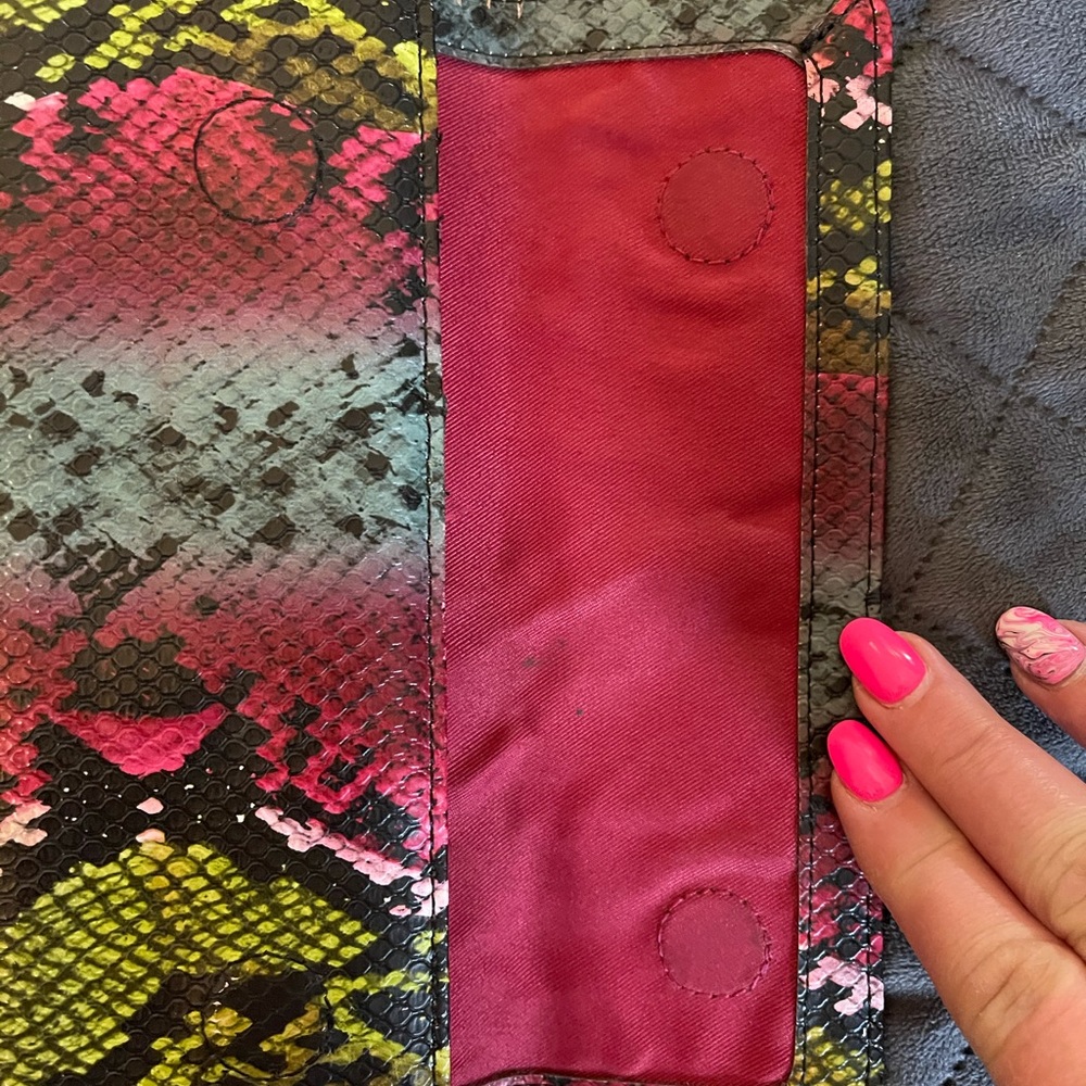 Wallet - Picture 9 of 14